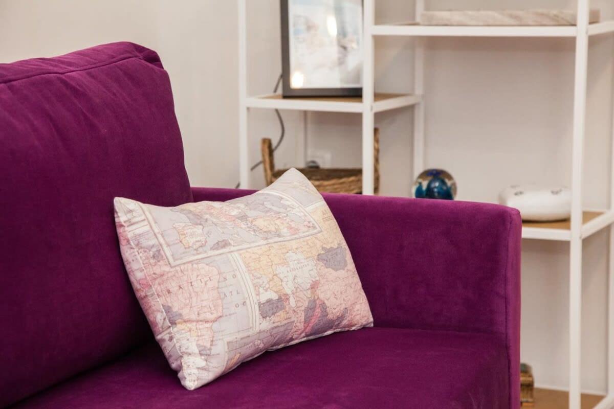 Contemporary Stylish Apartment Located Near Metaxourgeio Area Афіни Екстер'єр фото
